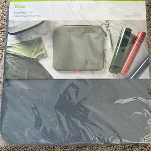 Cricut EasyPress Mat - Silver Gray 12” x 12”